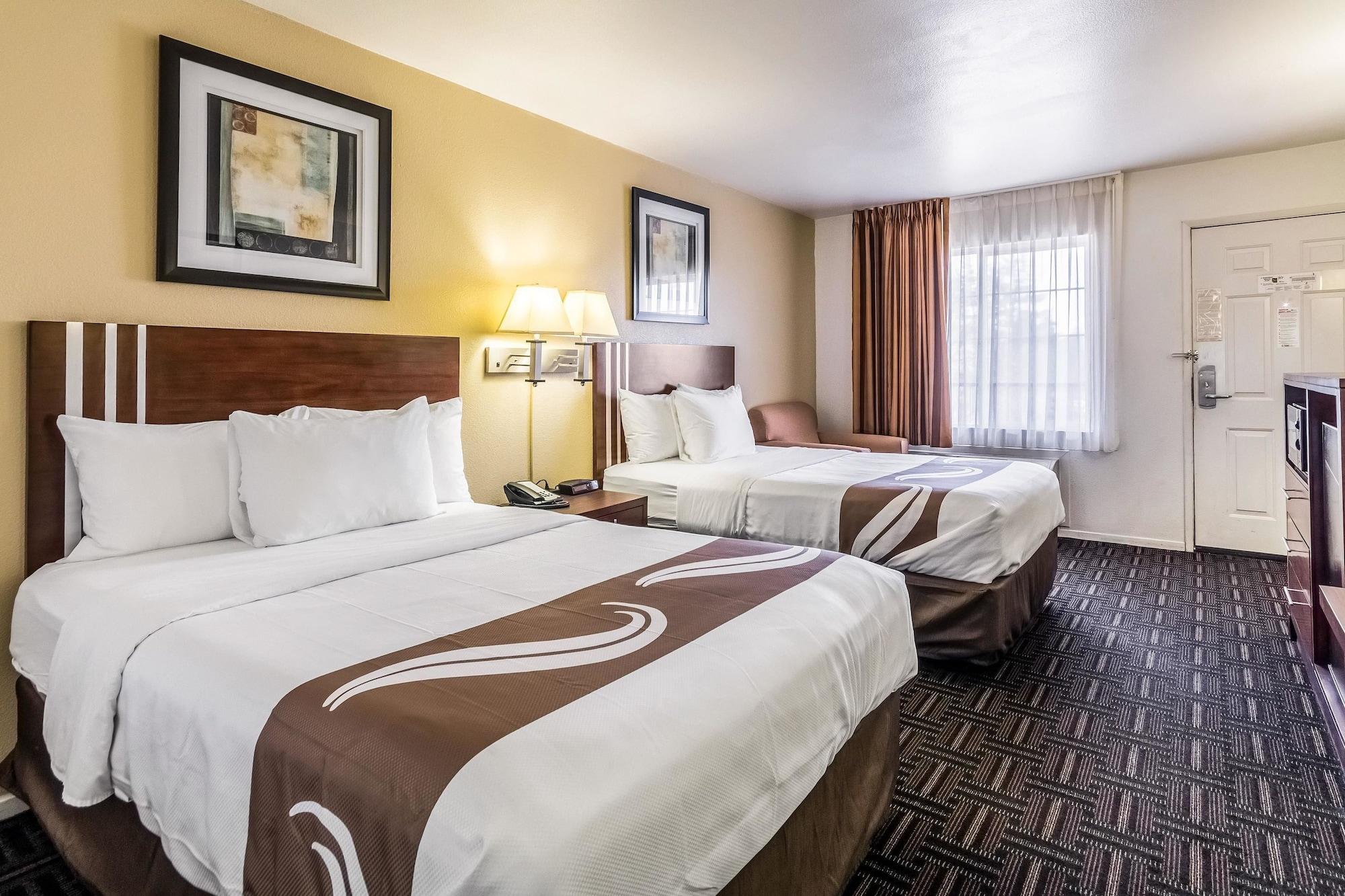Quality Inn Fresno Near University מראה חיצוני תמונה