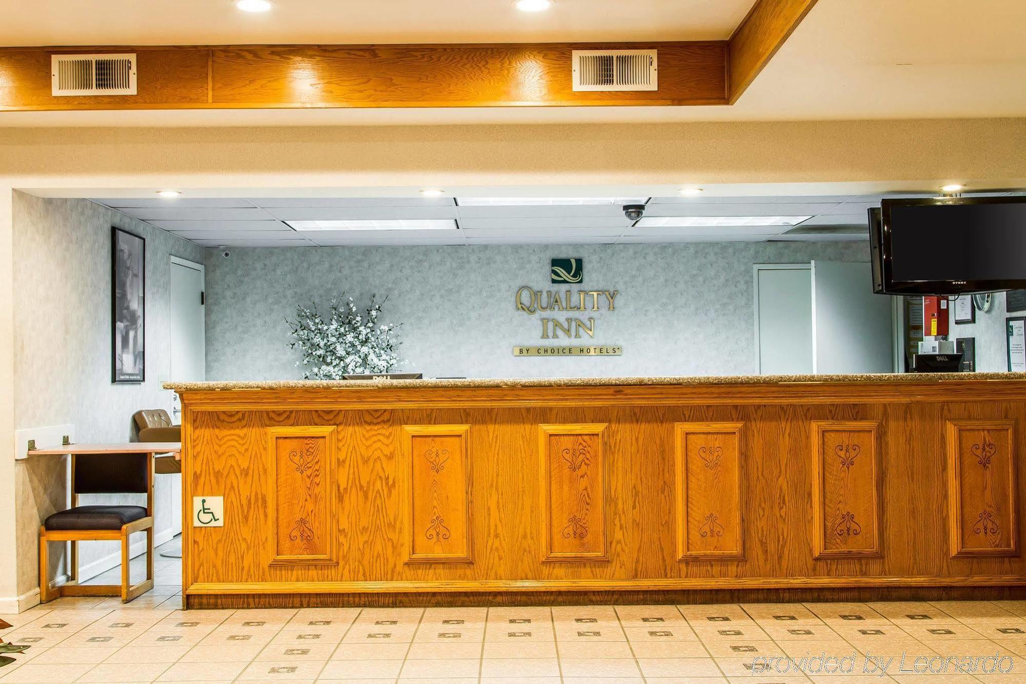 Quality Inn Fresno Near University מראה חיצוני תמונה